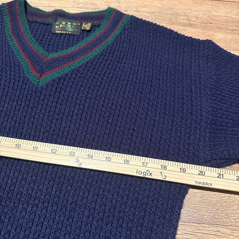 Vintage Magnetic Force Navy Blue Striped V-Neck Knit Sweater Mens Size 20/L - Picture 5 of 6